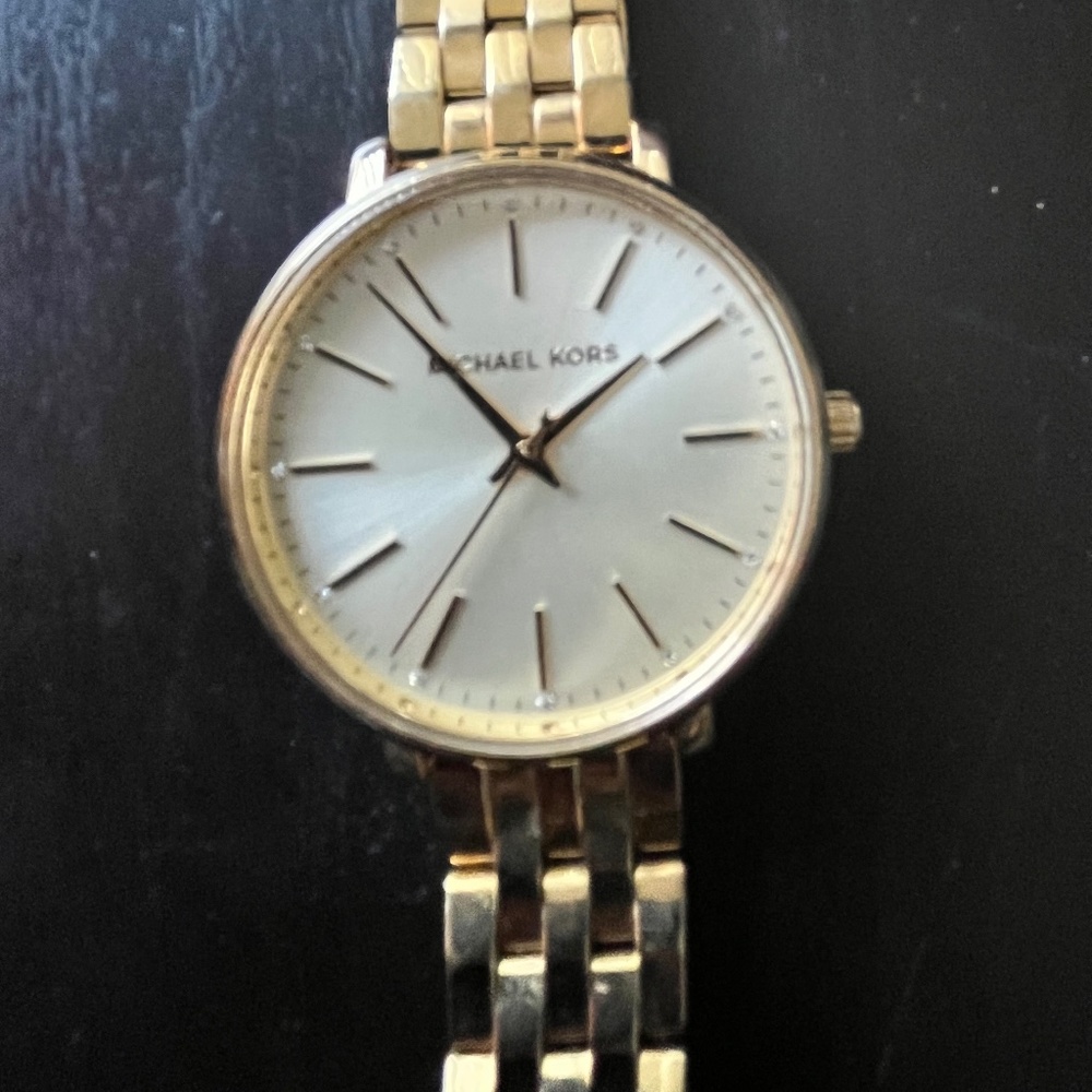 Micheal Kors Woman’s Watch